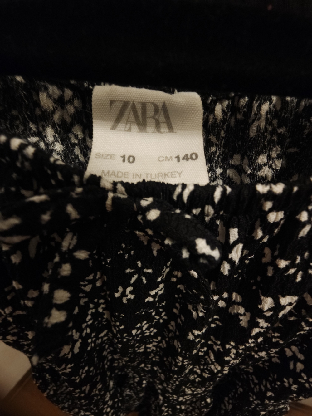 2 Zara Girls Pink Floral Puff-Sleeve Tiered Dresses with Bow - Picture 5 of 9